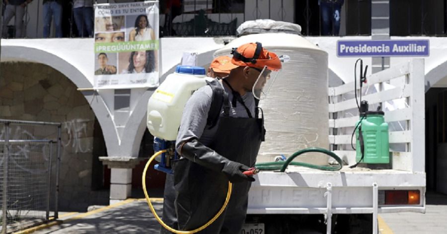 Sanitizan Mercados Y Centros De Abasto De La Ciudad Como Medida Ante El