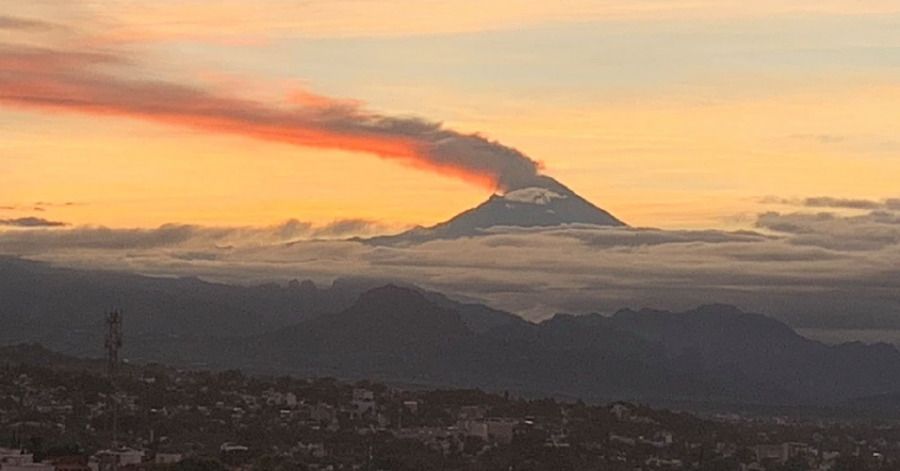 As Amaneci El Volc N Popocat Petl Este Lunes Fotos