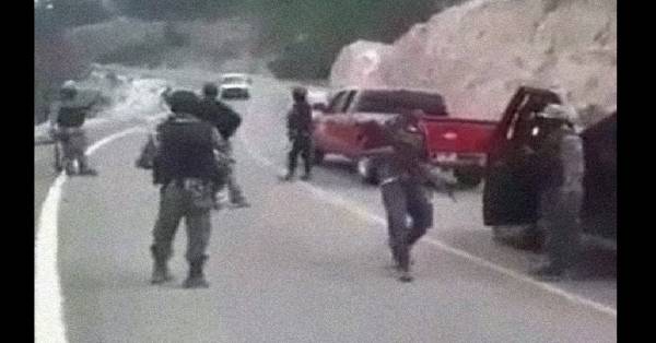 El CJNG presume su poder o en un VIDEO decenas hasta con calibre