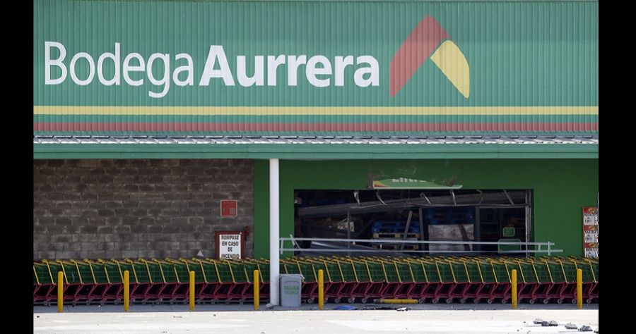 Intentan robar mercancía del Bodega Aurrerá Express en La Guadalupana