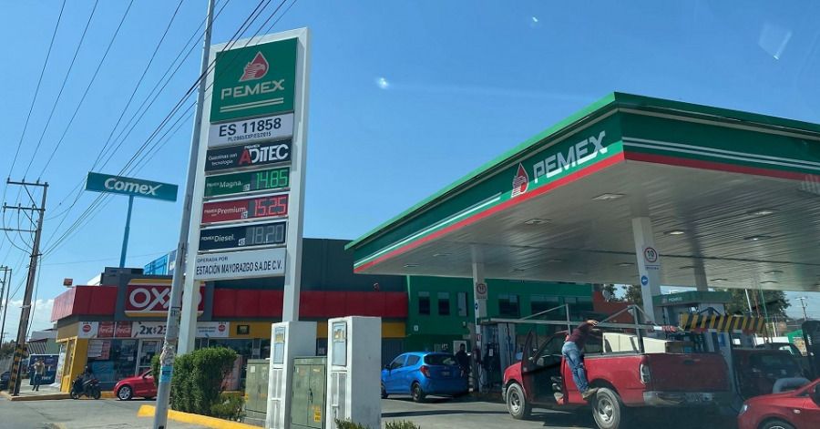 En Puebla, el precio de la gasolina sigue bajando: en esta estación la  Magna está en solo  pesos