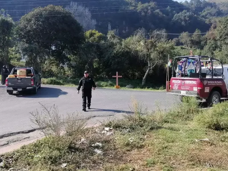 Detienen camioneta con huachicol del presidente de Quimixtlán